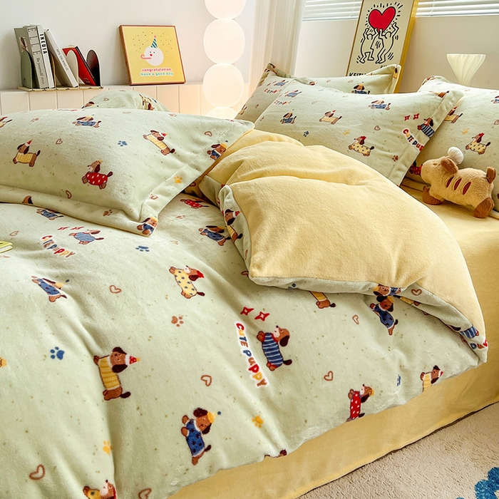 91家纺网 家纺一手货源 找家纺 简一 2025新款小清新牛奶绒印花四件套-卡通系列腊肠狗联盟