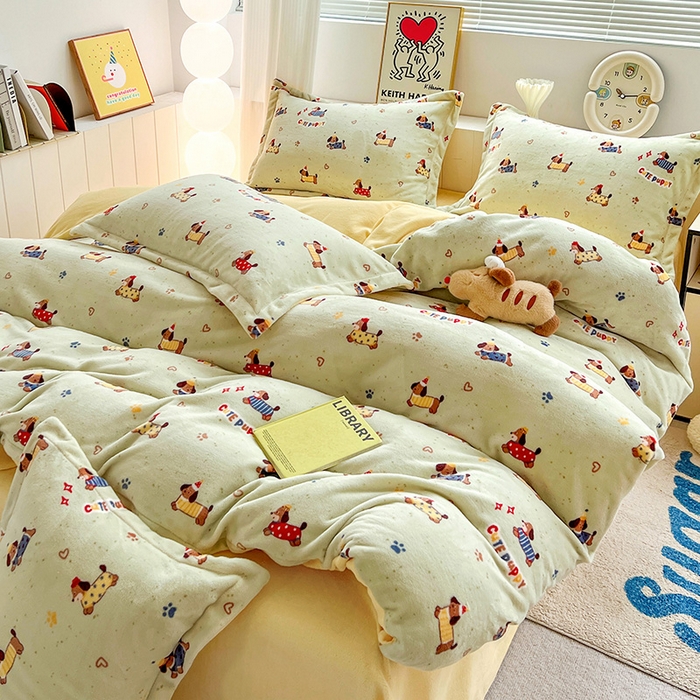 91家纺网 家纺一手货源 找家纺 简一 2025新款小清新牛奶绒印花四件套-卡通系列腊肠狗联盟