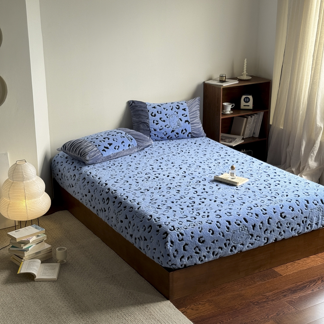 91家纺网 家纺一手货源 找家纺 新印象 2025新款阳离子绒保暖床笠 阳离子绒-斑豹蓝