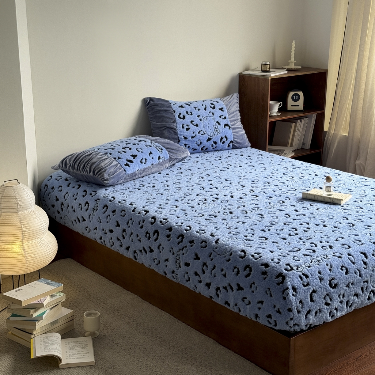 91家纺网 家纺一手货源 找家纺 新印象 2025新款阳离子绒保暖床笠 阳离子绒-斑豹蓝
