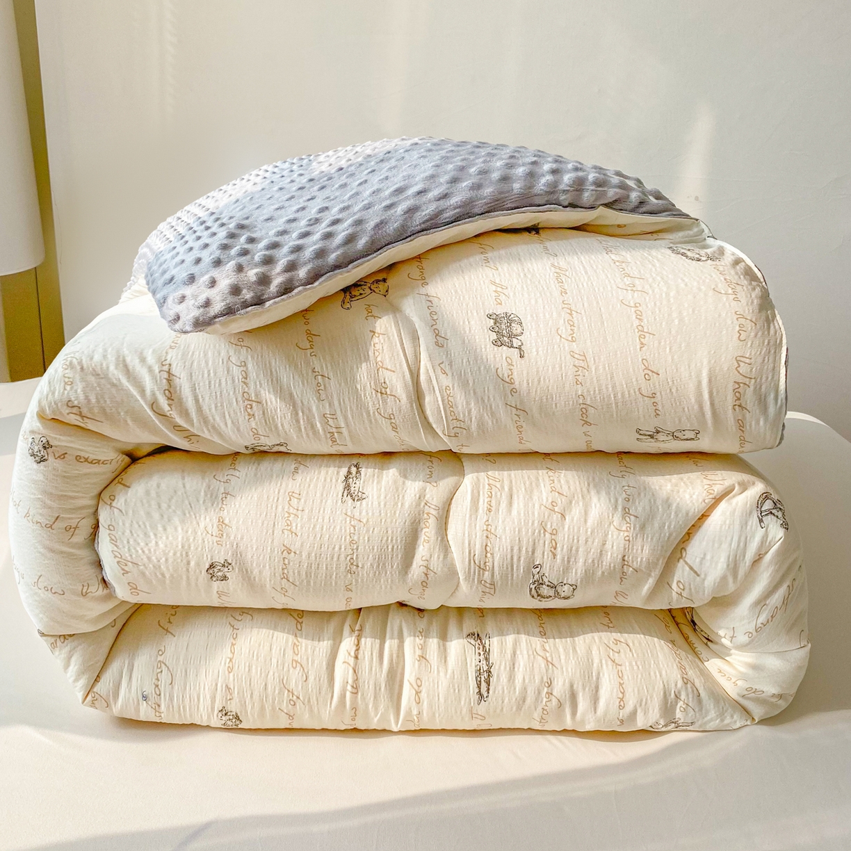 美宜家 2025新款豆豆绒冬被子皱皱棉提花春秋被芯豆豆被 吉利熊