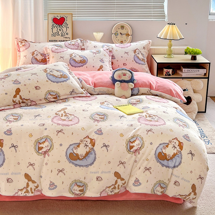 91家纺网 家纺一手货源 找家纺 简一 2025新款小清新牛奶绒印花四件套-卡通系列萝莉猫咪