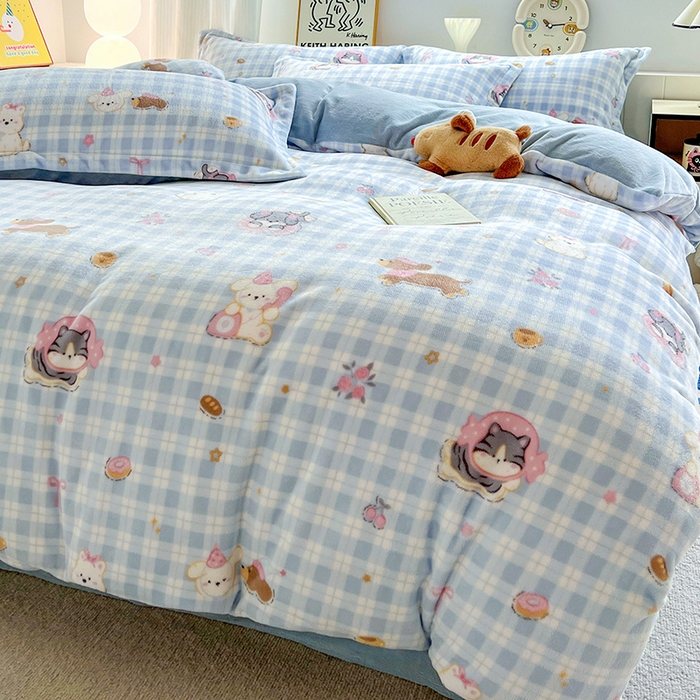 91家纺网 家纺一手货源 找家纺 简一 2025新款小清新牛奶绒印花四件套-卡通系列萌宠乐园