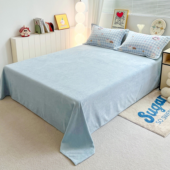 91家纺网 家纺一手货源 找家纺 简一 2025新款小清新牛奶绒印花四件套-卡通系列萌宠乐园