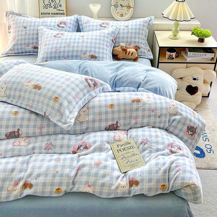 91家纺网 家纺一手货源 找家纺 简一 2025新款小清新牛奶绒印花四件套-卡通系列萌宠乐园