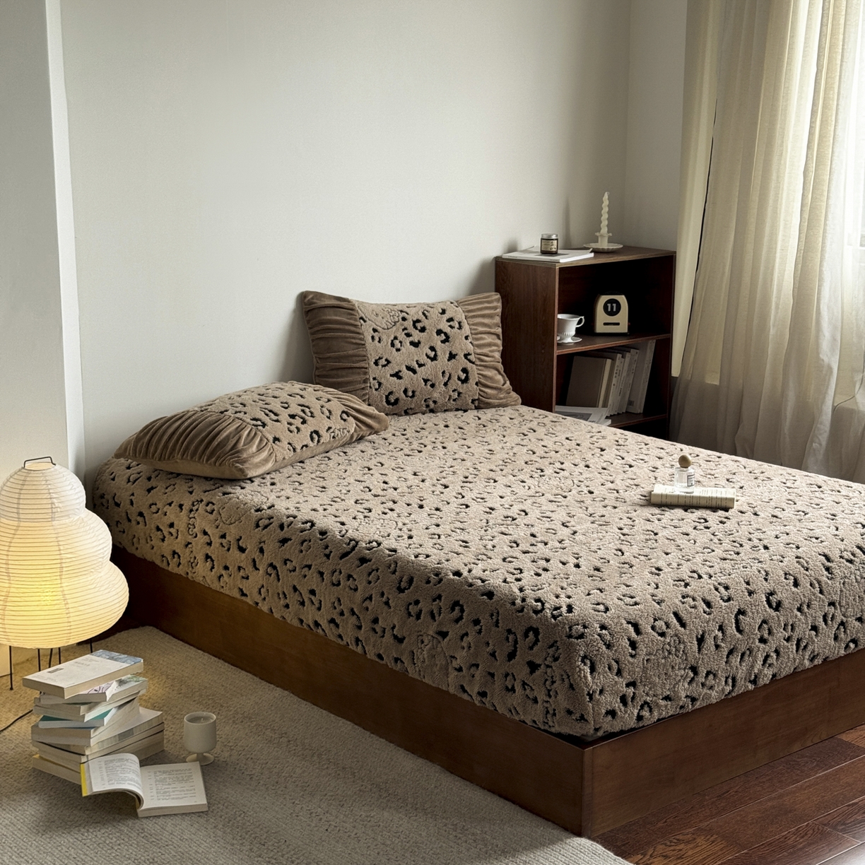 91家纺网 家纺一手货源 找家纺 新印象 2025新款阳离子绒保暖床笠 阳离子绒-斑豹驼