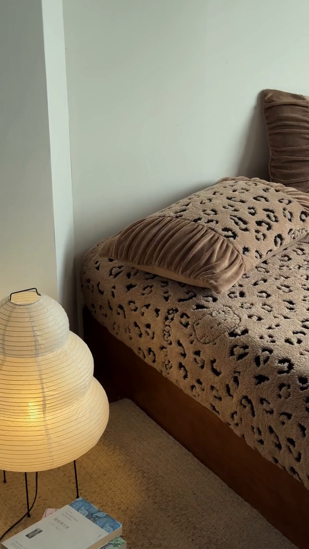 91家纺网 家纺一手货源 找家纺 新印象 2025新款阳离子绒保暖床笠 阳离子绒-斑豹驼