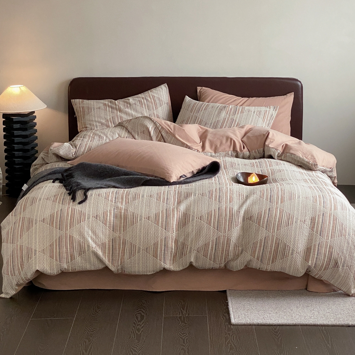 91家纺网 家纺一手货源 找家纺 旷野 2025新款全棉华夫格提花磨毛四件套 吉野-豆蔻粉