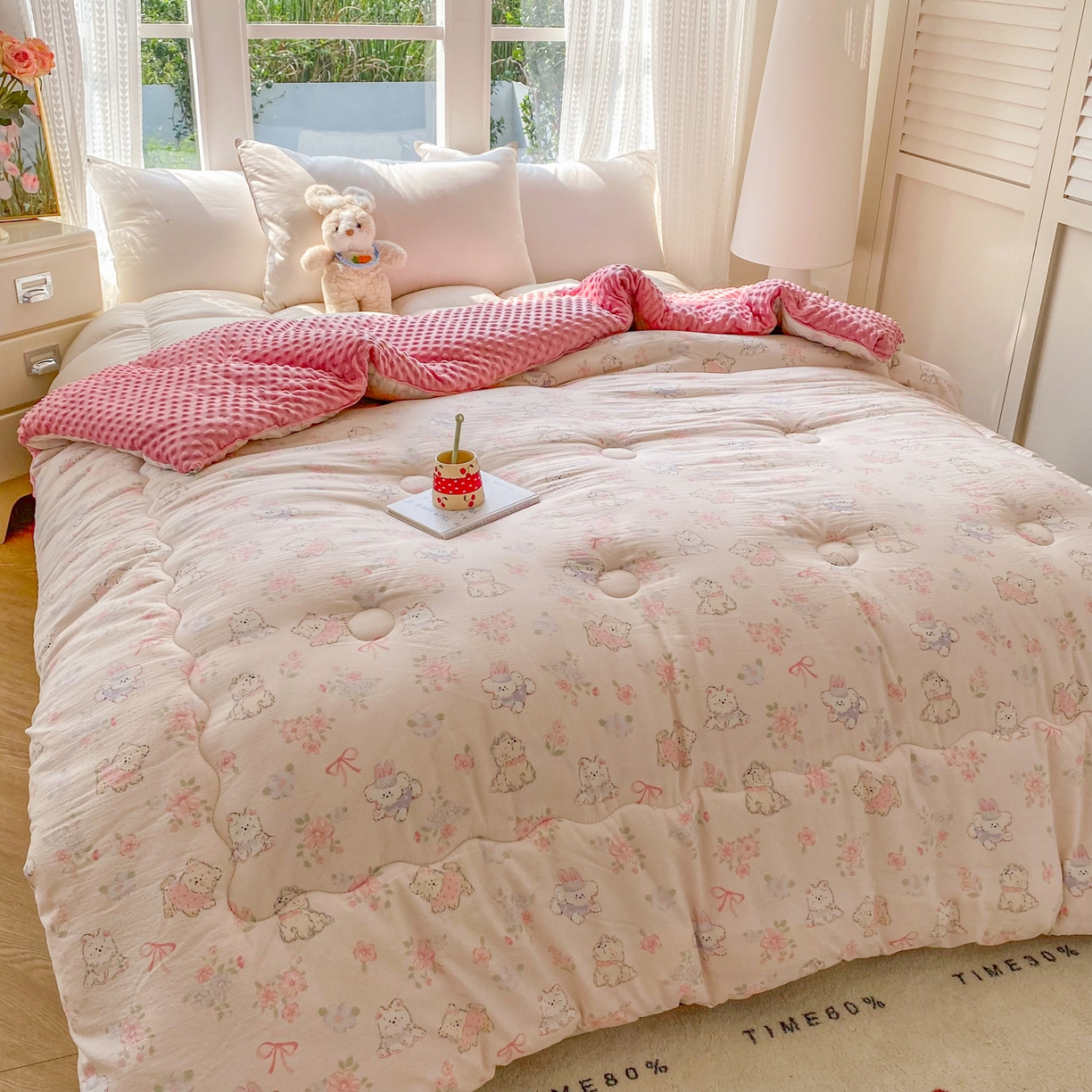 91家纺网 家纺一手货源 找家纺 美宜家 2025新款豆豆绒冬被子皱皱棉提花春秋被芯豆豆被 甜蜜蜜