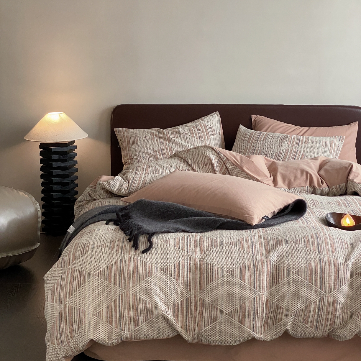 91家纺网 家纺一手货源 找家纺 旷野 2025新款全棉华夫格提花磨毛四件套 吉野-豆蔻粉