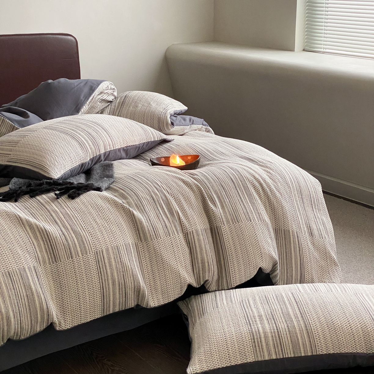 91家纺网 家纺一手货源 找家纺 旷野 2025新款全棉华夫格提花磨毛四件套 吉野-巴黎灰