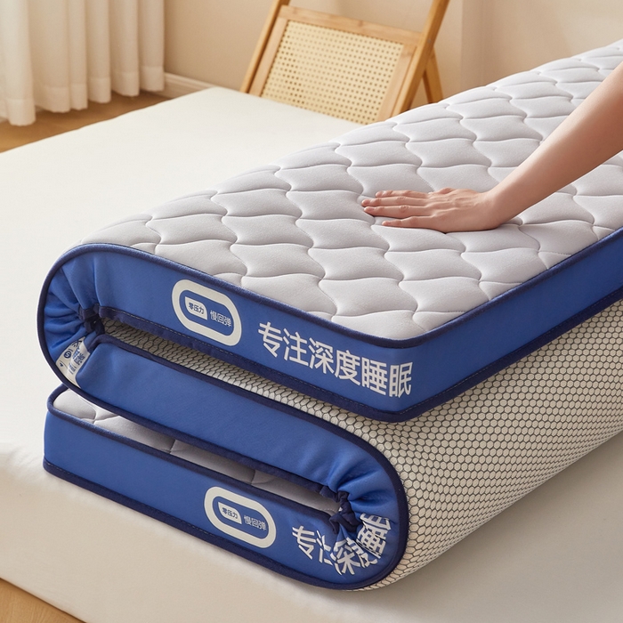 91家纺网 家纺一手货源 找家纺 鹿辉家居（原吉欧力） 2025新款牛奶丝记忆棉床垫-成人款 舒适灰