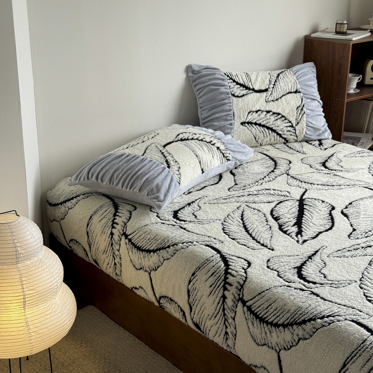 91家纺网 家纺一手货源 找家纺 新印象 2025新款阳离子绒保暖床笠 阳离子绒-樊林奶白