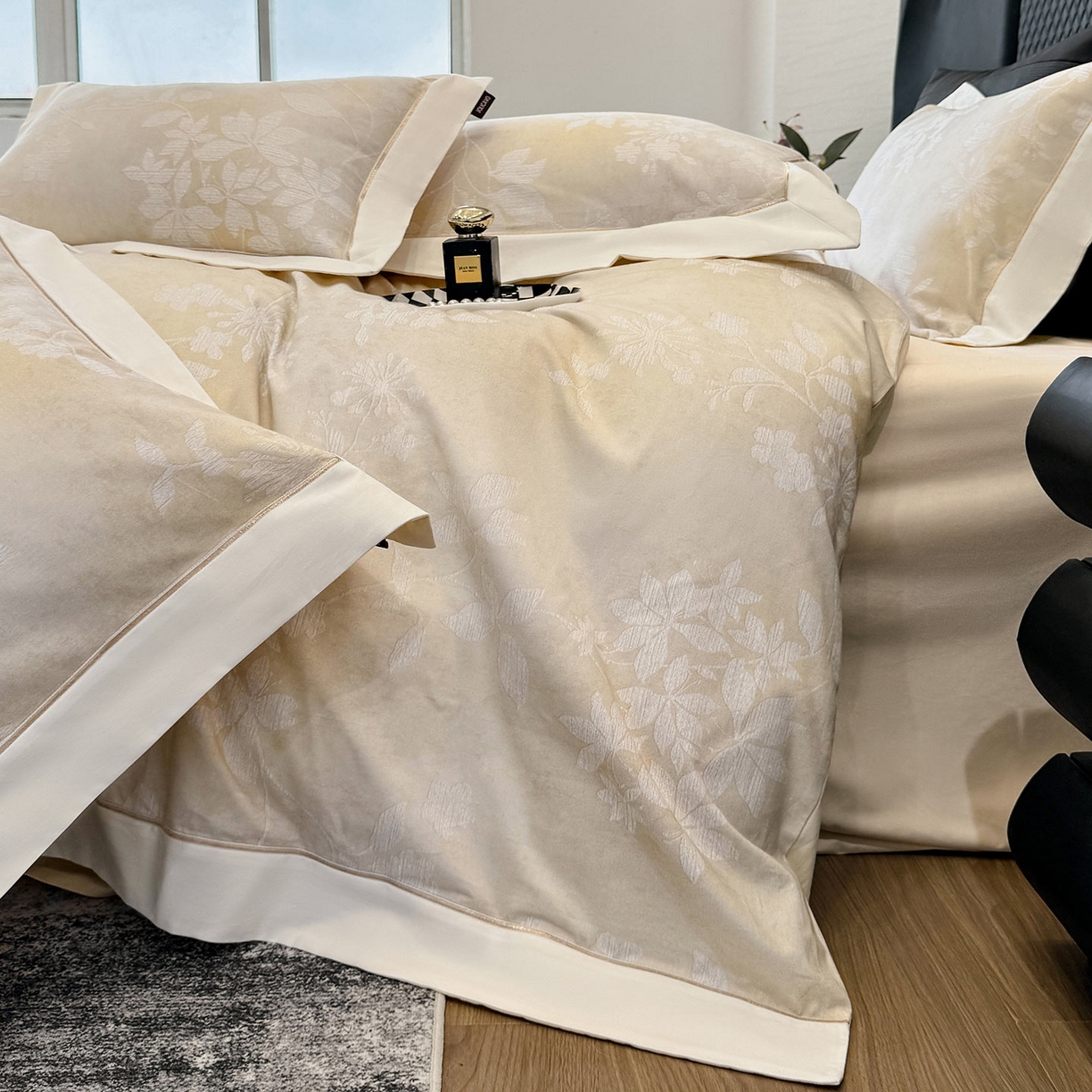 91家纺网 家纺一手货源 找家纺 （总）爱妮菲家纺 2025冬季热款A类加厚磨毛四件套全棉纯棉数码印花保暖被套床单高端轻奢风床笠床上用品