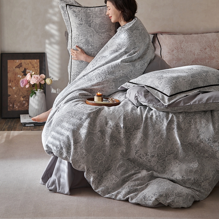 91家纺网 家纺一手货源 找家纺 宜代光年 2025新款色织大提花织带枕套四件套 神秘塔罗 灰