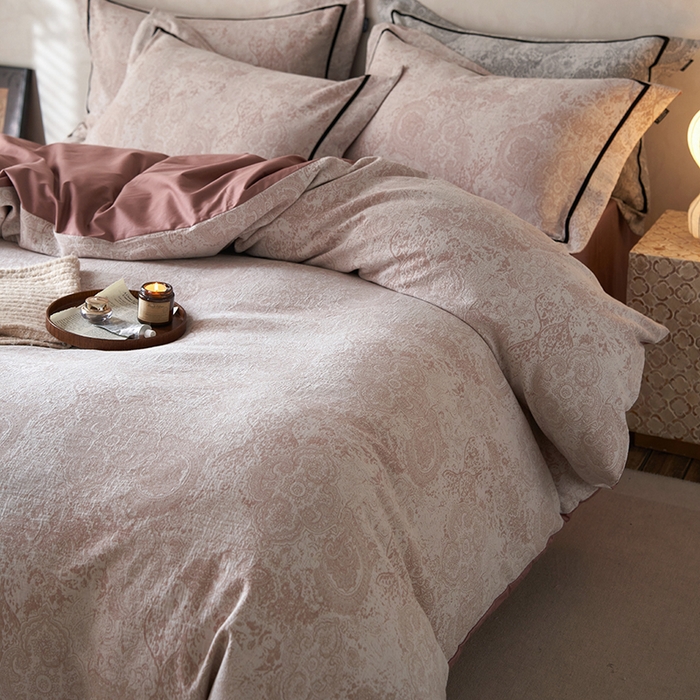 91家纺网 家纺一手货源 找家纺 （总）宜代光年 2025新款色织大提花织带枕套四件套