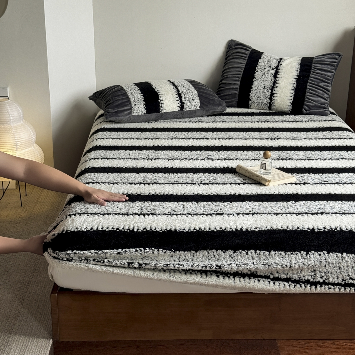 91家纺网 家纺一手货源 找家纺 新印象 2025新款阳离子绒保暖床笠 阳离子绒-里维斯