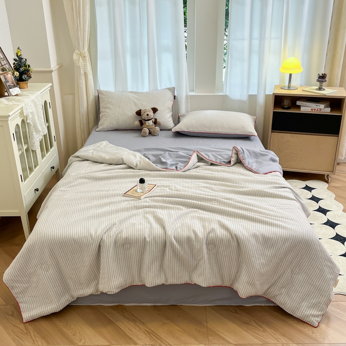 91家纺网 家纺一手货源 找家纺 宜代光年 2025新款全棉提花森韵系列大豆夏被子被芯 森韵夏被-蓝灰