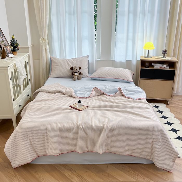 91家纺网 家纺一手货源 找家纺 宜代光年 2025新款全棉提花森韵系列大豆夏被子被芯 森韵夏被-天蓝