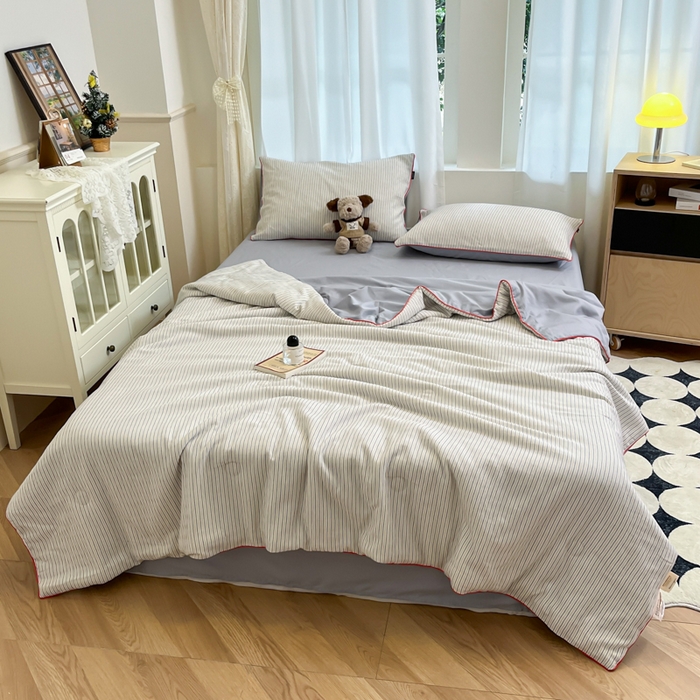 91家纺网 家纺一手货源 找家纺 （总）宜代光年 2025新款全棉提花森韵系列大豆夏被子被芯