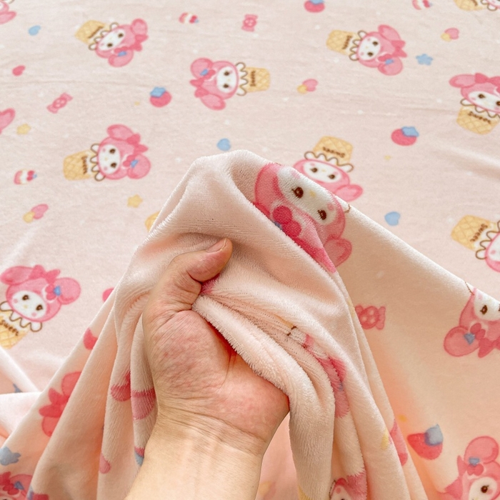 91家纺网 家纺一手货源 找家纺 爱屋及屋 2025新款牛奶绒印花床单 甜筒乐蒂