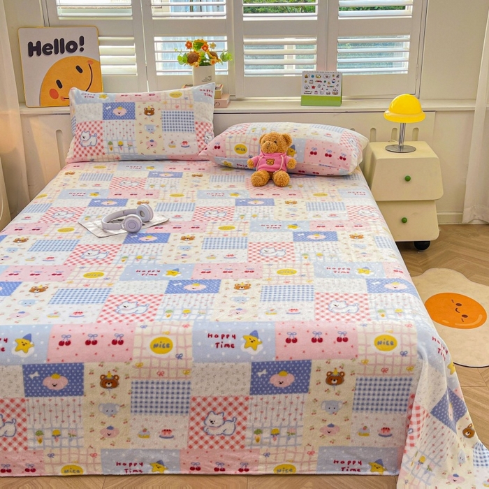 91家纺网 家纺一手货源 找家纺 爱屋及屋 2025新款牛奶绒印花床单 童话格梦