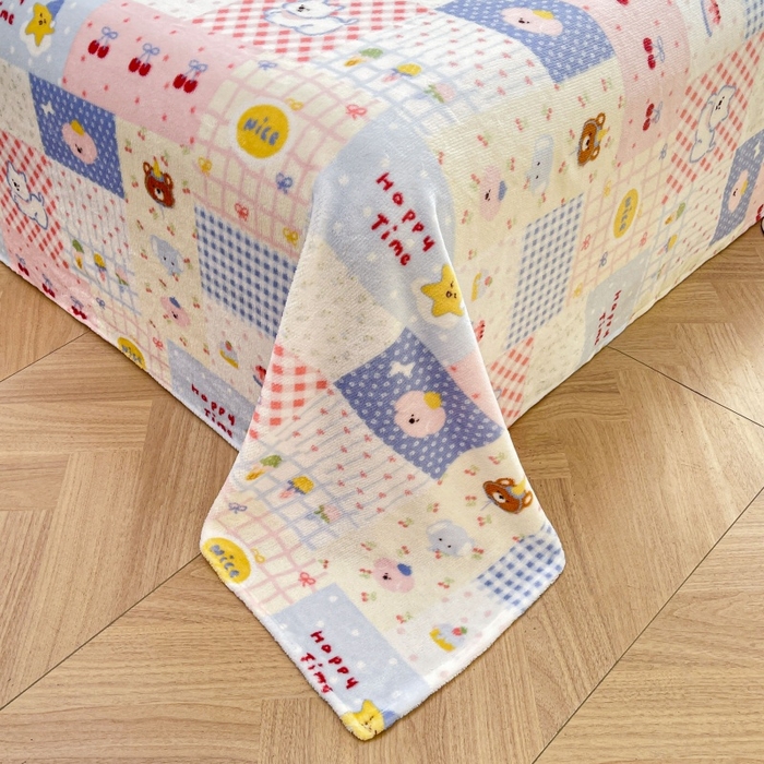 91家纺网 家纺一手货源 找家纺 爱屋及屋 2025新款牛奶绒印花床单 童话格梦