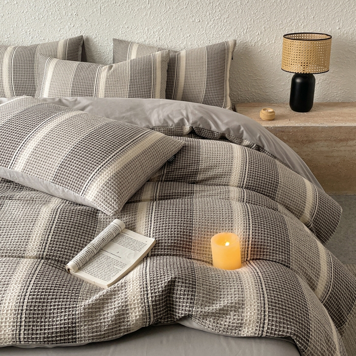 91家纺网 家纺一手货源 找家纺 宜代光年 2025新款全棉色织提花华夫格四件套 华夫格-灰