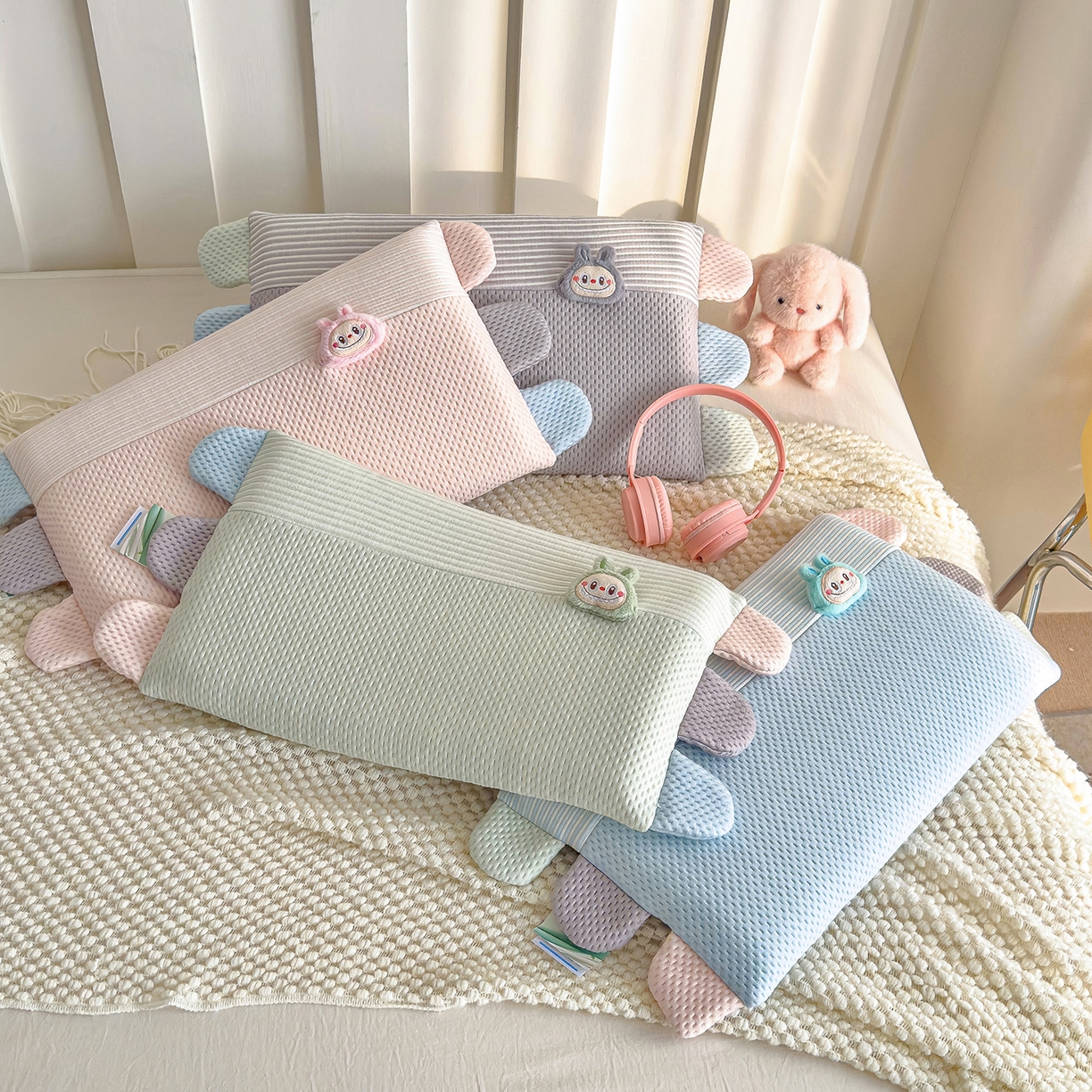 91家纺网 家纺一手货源 找家纺 诺可 2025新款秋冬学生儿童枕枕头枕芯-莱布布 组合图