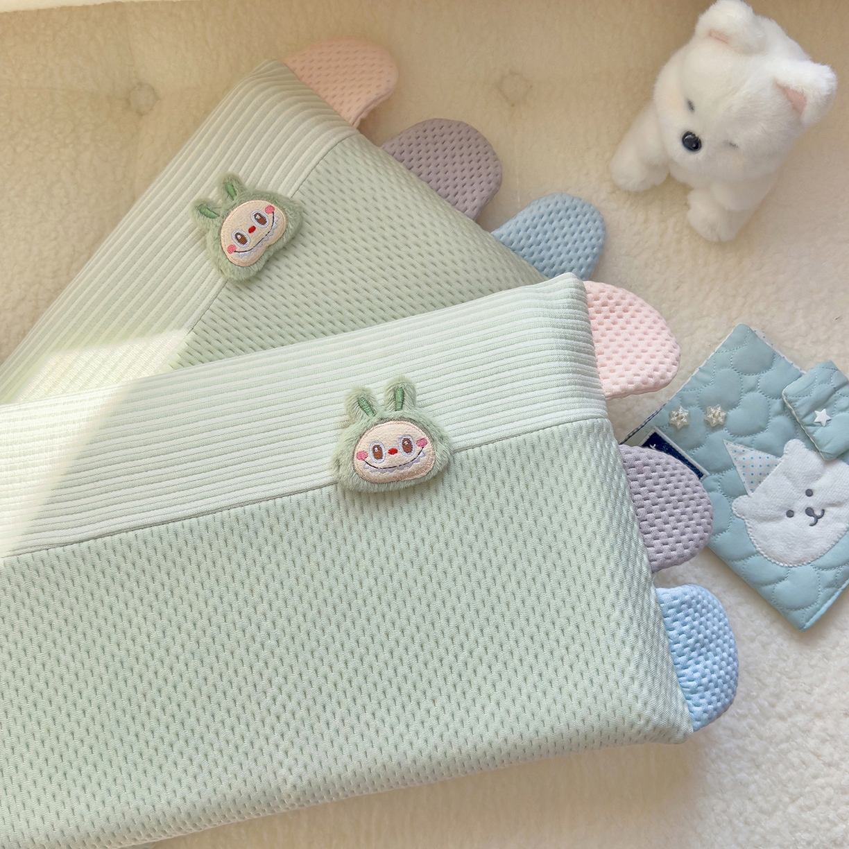 91家纺网 家纺一手货源 找家纺 诺可 2025新款秋冬学生儿童枕枕头枕芯-莱布布 莱布布-绿色