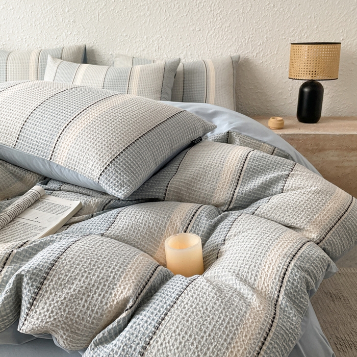 91家纺网 家纺一手货源 找家纺 宜代光年 2025新款全棉色织提花华夫格四件套 华夫格-蓝