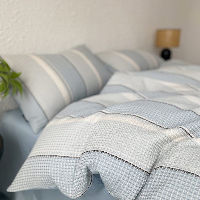 91家纺网 家纺一手货源 找家纺 宜代光年 2025新款全棉色织提花华夫格四件套 华夫格-蓝