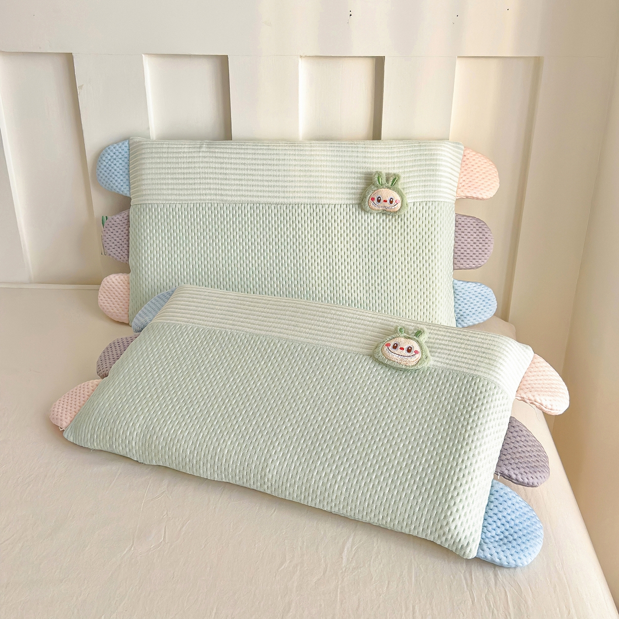 91家纺网 家纺一手货源 找家纺 诺可 2025新款秋冬学生儿童枕枕头枕芯-莱布布 莱布布-绿色