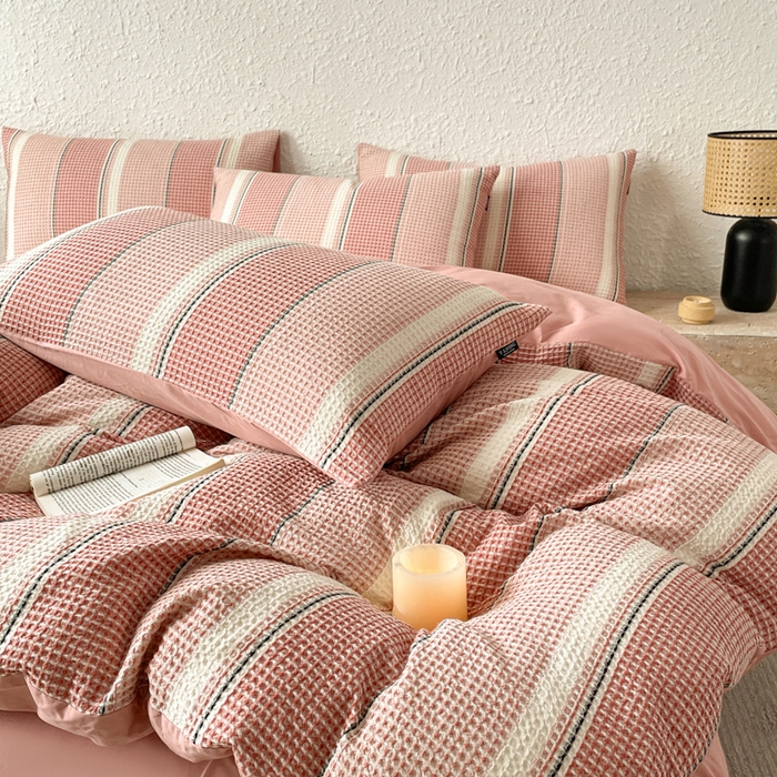 91家纺网 家纺一手货源 找家纺 宜代光年 2025新款全棉色织提花华夫格四件套 华夫格-粉