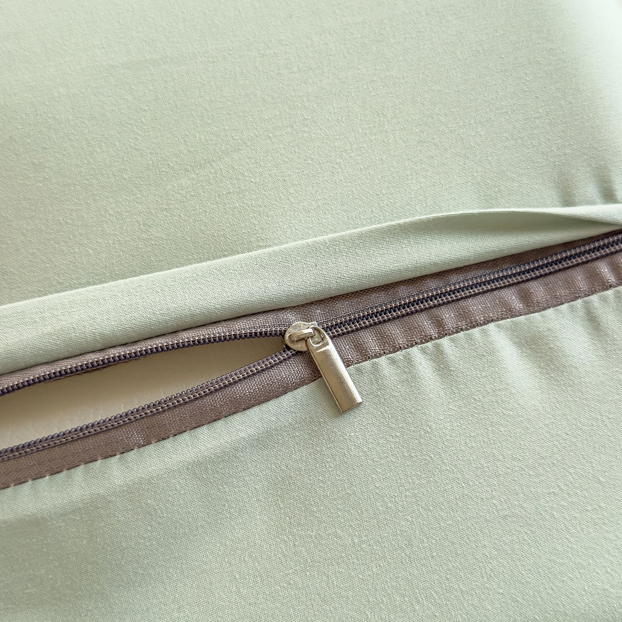 91家纺网 家纺一手货源 找家纺 诺可 2025新款秋冬学生儿童枕枕头枕芯-莱布布 莱布布-绿色