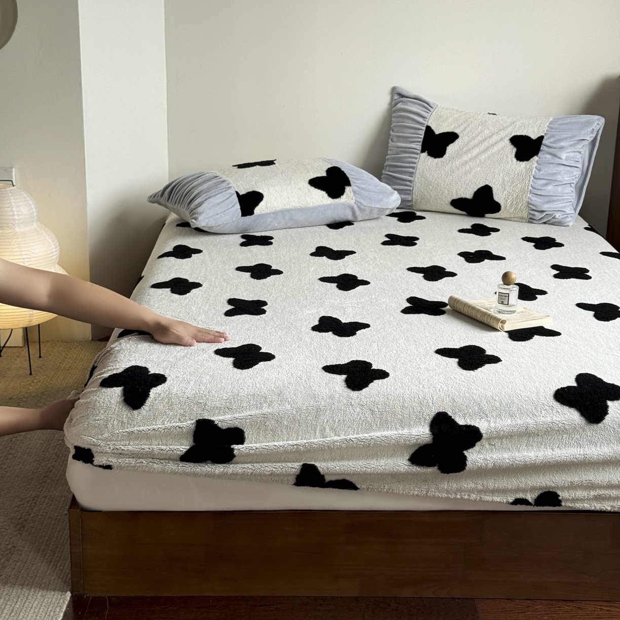 91家纺网 家纺一手货源 找家纺 新印象 2025新款阳离子绒保暖床笠 阳离子绒-琳蝶