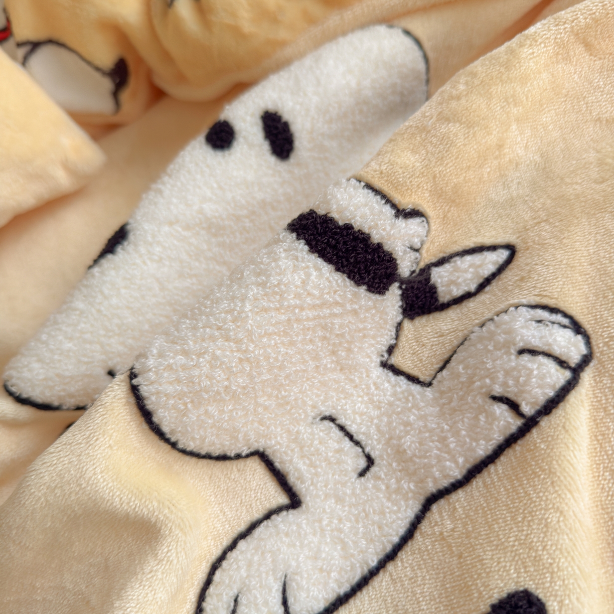 91家纺网 家纺一手货源 找家纺 （总）优卡迪家纺馆 2025新款牛奶绒印加绣四件套 下载文件包含买家秀