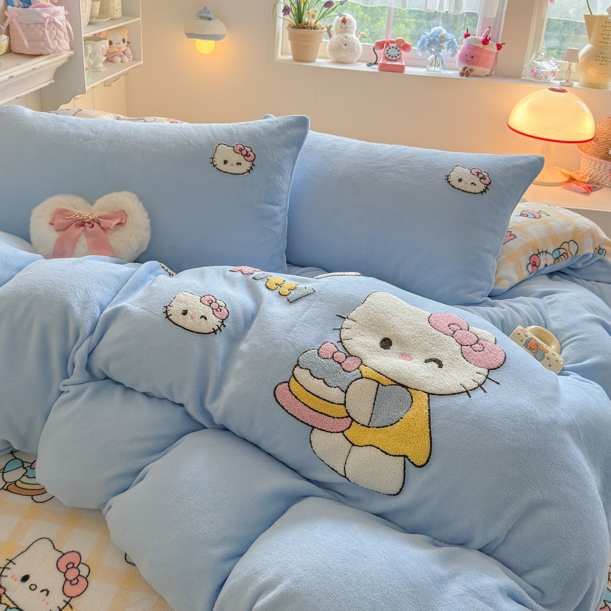 91家纺网 家纺一手货源 找家纺 优卡迪家纺馆 2025新款牛奶绒印加绣四件套 下载文件包含买家秀 面包KT--天蓝