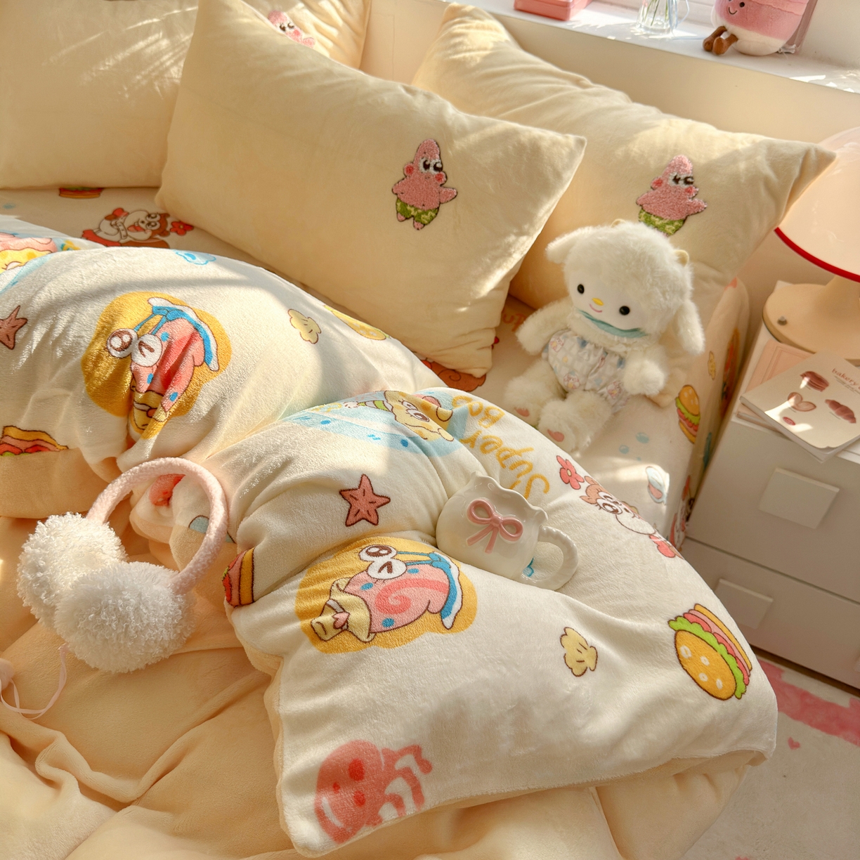 91家纺网 家纺一手货源 找家纺 优卡迪家纺馆 2025新款牛奶绒印加绣四件套 下载文件包含买家秀 海洋宝贝-奶黄