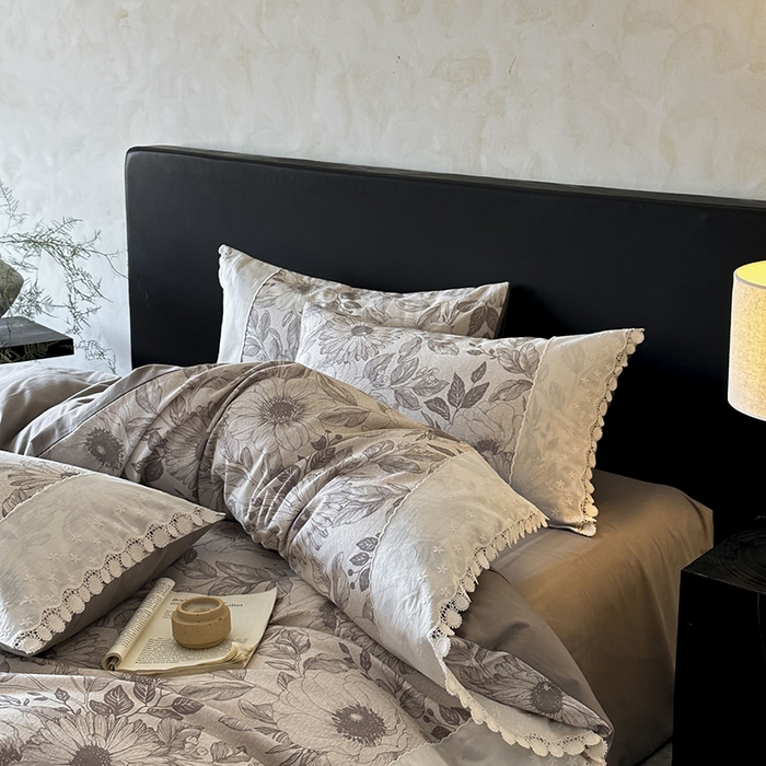 91家纺网 家纺一手货源 找家纺 宜代光年 2025新款全棉磨毛花边四件套 花漾