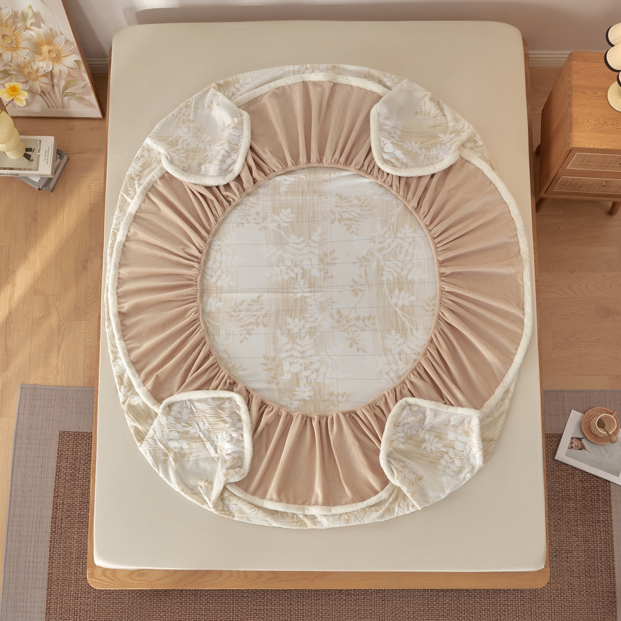 91家纺网 家纺一手货源 找家纺 吾诺家居 2025新款高克重雕花牛奶绒单品床笠 花织