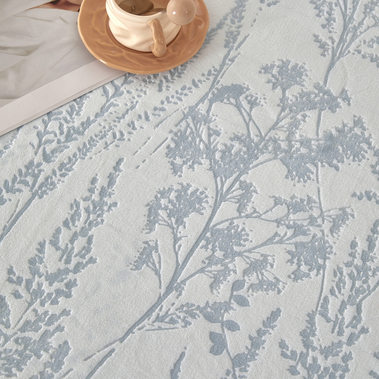 91家纺网 家纺一手货源 找家纺 吾诺家居 2025新款高克重雕花牛奶绒单品床笠 梦境