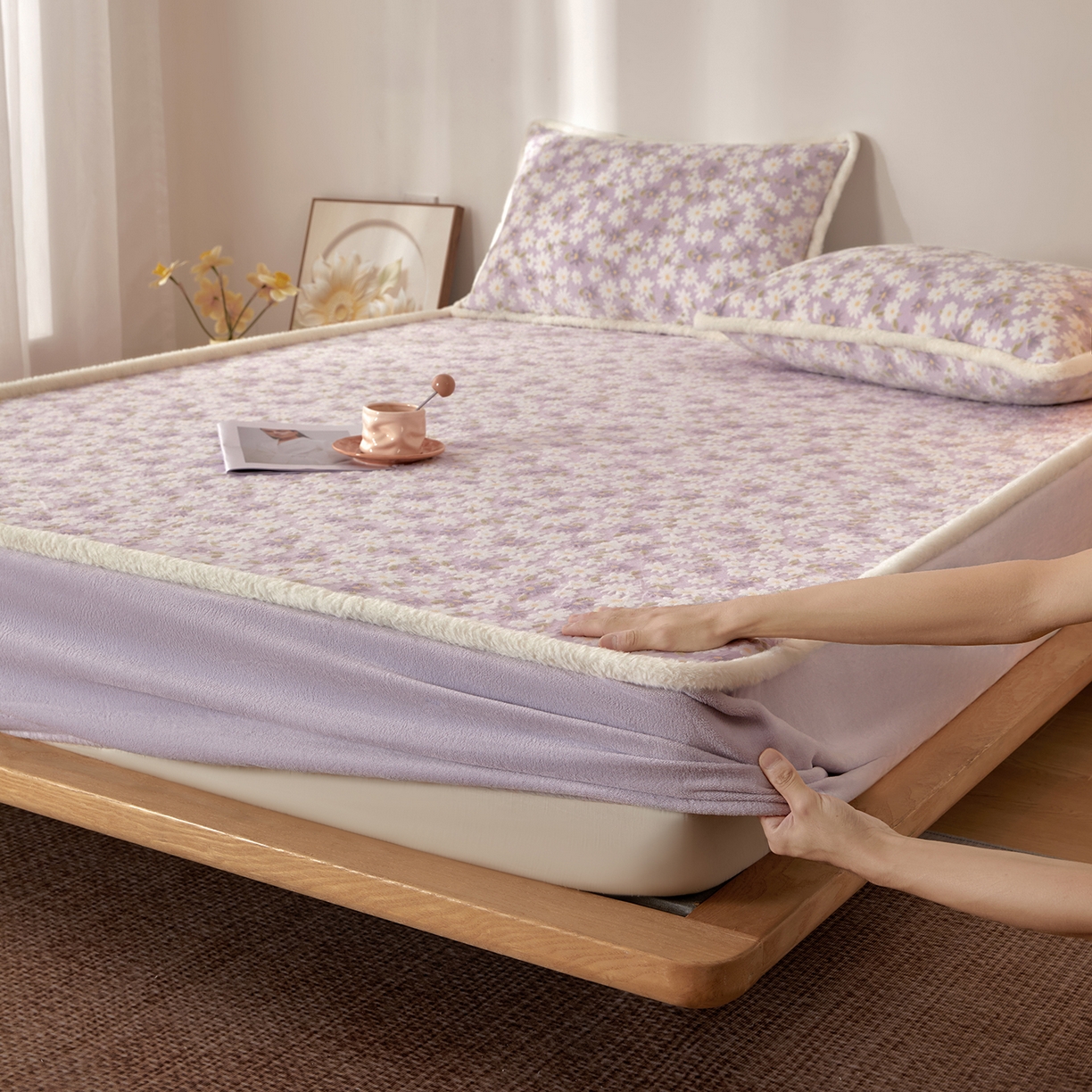 91家纺网 家纺一手货源 找家纺 吾诺家居 2025新款高克重雕花牛奶绒单品床笠 花影