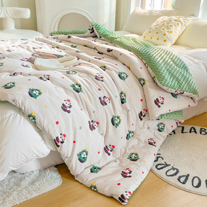 91家纺网 家纺一手货源 找家纺 美宜家 2025新款豆豆绒冬被子皱皱棉提花春秋被芯豆豆被 幸运熊猫