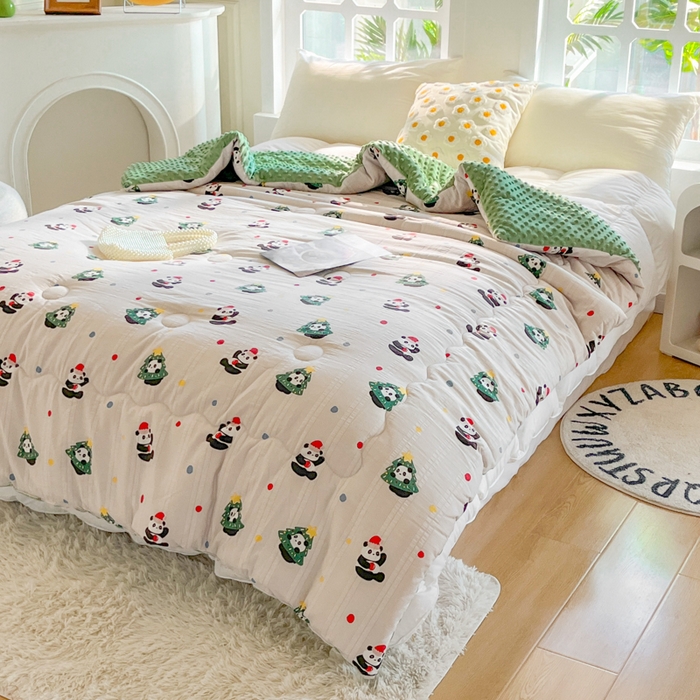 91家纺网 家纺一手货源 找家纺 美宜家 2025新款豆豆绒冬被子皱皱棉提花春秋被芯豆豆被 幸运熊猫