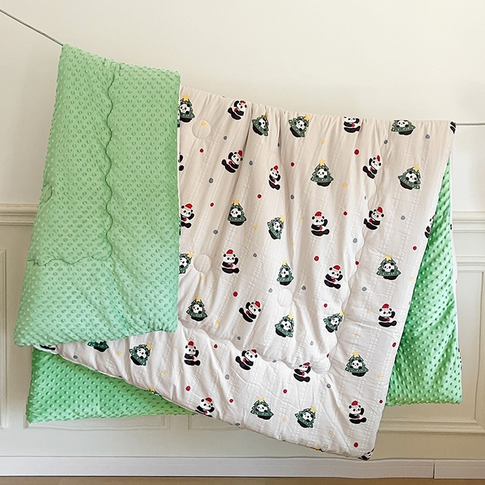 91家纺网 家纺一手货源 找家纺 美宜家 2025新款豆豆绒冬被子皱皱棉提花春秋被芯豆豆被 幸运熊猫