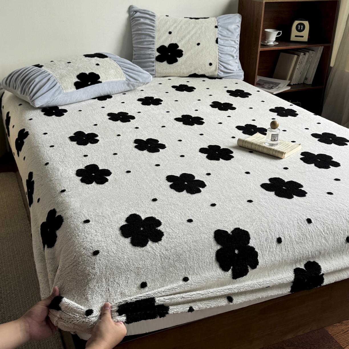 91家纺网 家纺一手货源 找家纺 新印象 2025新款阳离子绒保暖床笠 阳离子绒-慕朵