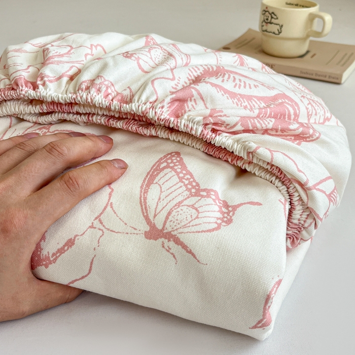 91家纺网 家纺一手货源 找家纺 宜代光年 2025新款全棉老粗布数码印花拼角工艺床单床笠 叠拍