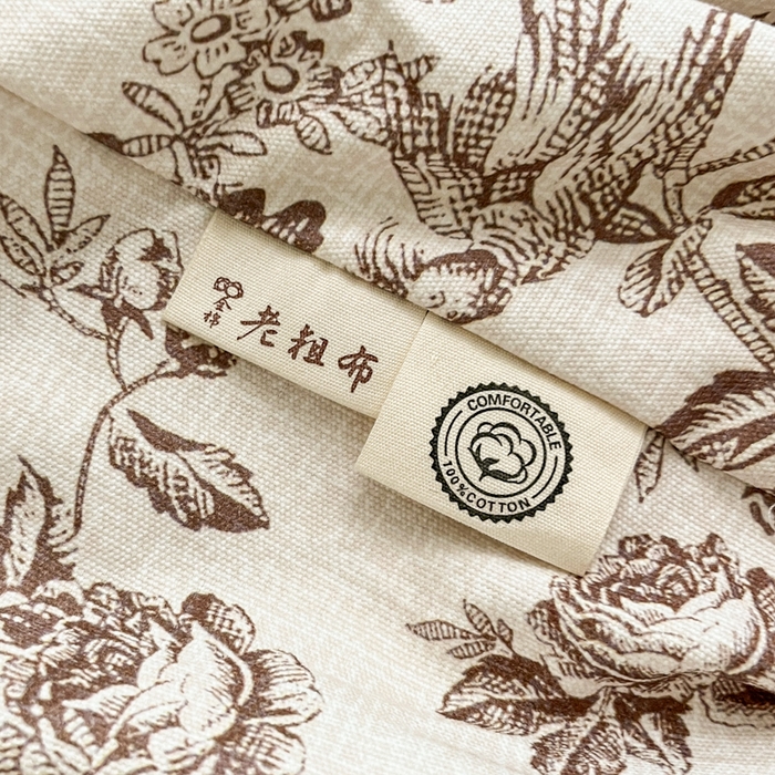 91家纺网 家纺一手货源 找家纺 宜代光年 2025新款全棉老粗布数码印花拼角工艺床单床笠 床笠-花汀