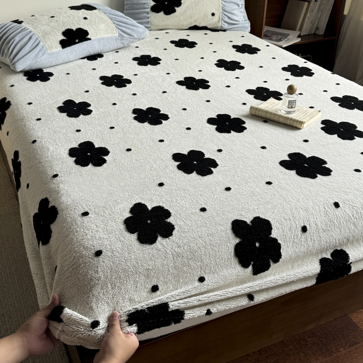 91家纺网 家纺一手货源 找家纺 新印象 2025新款阳离子绒保暖床笠 阳离子绒-慕朵